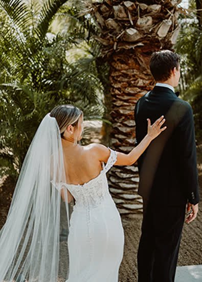 A beautiful wedding moment in Cabo San Lucas 25